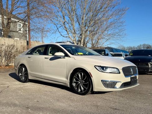Used 2019 Lincoln MKZ Reserve w/ Reserve Plus Package image 8