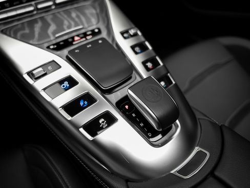 Used 2021 Mercedes-Benz AMG GT 43 image 57