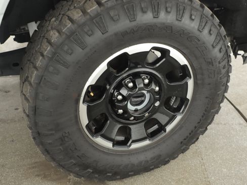 Used 2025 Ford F250 Lariat w/ Lariat Ultimate Package image 5