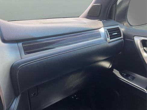Certified 2023 Lexus GX 460 Premium w/ Premium Package AWD/4WD image 30