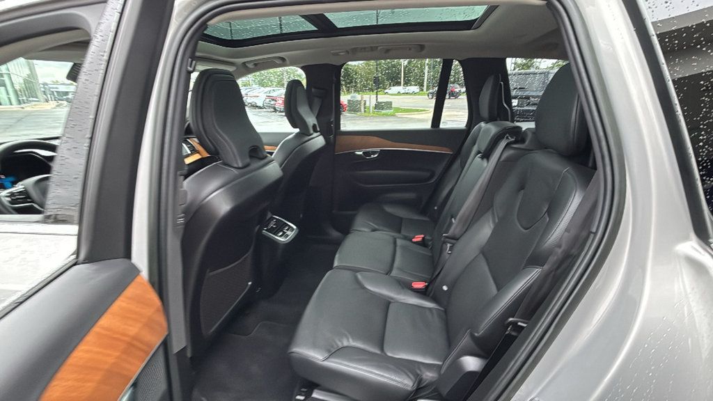 Certified 2023 Volvo XC90 B5 Plus w/ Protection Package Premier AWD/4WD image 10