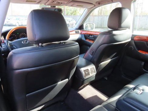 Used 2005 Lexus LS 430 image 17
