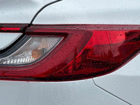 Used 2026 Toyota Camry SE image 33