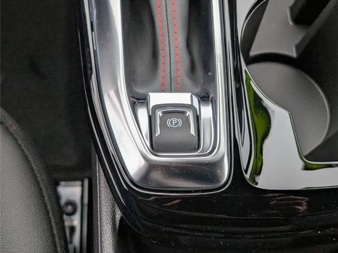 New 2026 Chevrolet Trax RS image 21