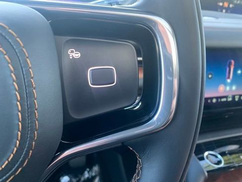 New 2025 Lincoln Navigator Black Label image 24