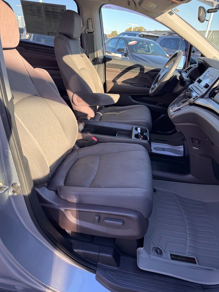 Used 2019 Honda Odyssey LX image 12