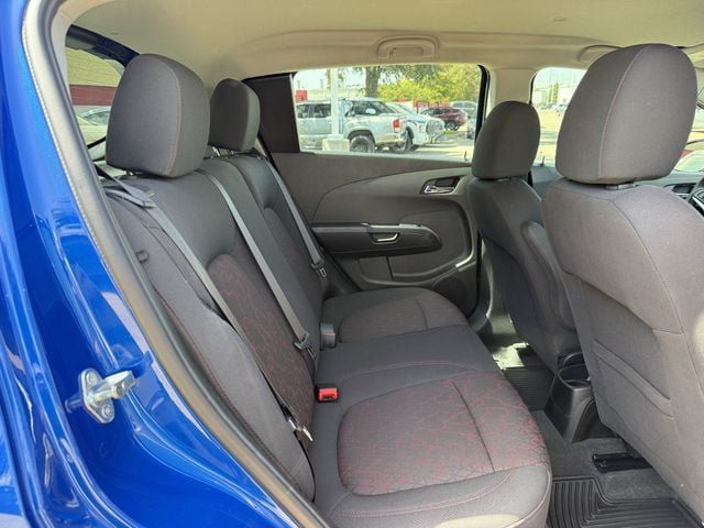 Used 2019 Chevrolet Sonic LT FWD image 28