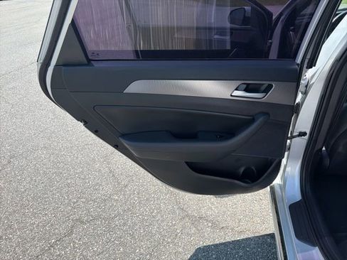 Used 2018 Hyundai Sonata Sport FWD image 15