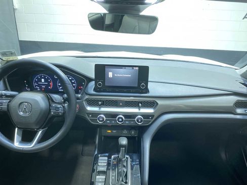 Used 2023 Acura Integra image 10