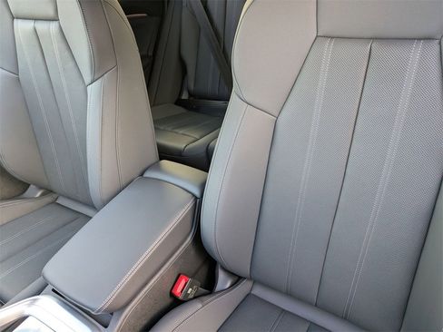 New 2025 Audi Q5 Premium Plus image 16