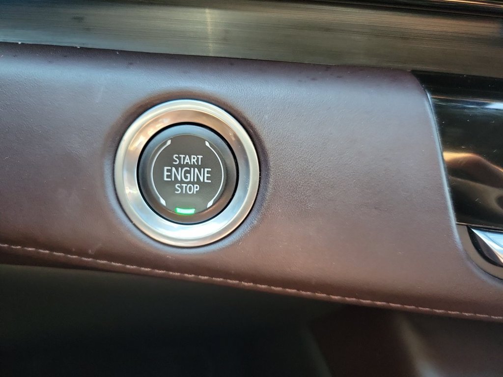 Certified 2021 Cadillac Escalade Sport Platinum RWD image 16