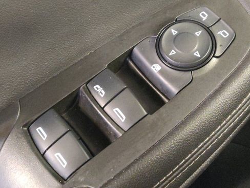 Used 2023 Buick Encore GX Preferred w/ Cold Weather Comfort Package FWD image 27