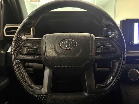 Certified 2025 Toyota Tacoma SR5 image 10