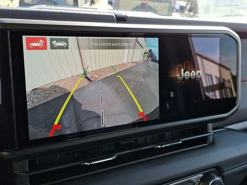 New 2026 Jeep Wrangler Unlimited Rubicon image 13