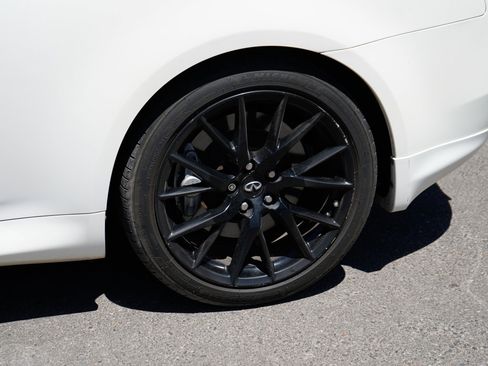Used 2015 INFINITI Q60 Sport Limited RWD image 5