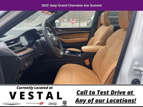 Used 2022 Jeep Grand Cherokee Summit w/ Advanced Protech Group IV image 15