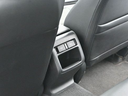 Used 2022 Honda Accord Sport image 29