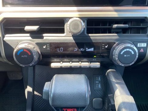 Used 2024 Toyota Tacoma TRD Off-Road AWD/4WD image 11