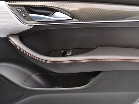 Used 2021 Cadillac CT5 V w/ Premium Package image 11