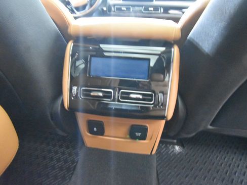 Used 2020 Lincoln Aviator Black Label w/ Dynamic Handling Package AWD/4WD image 29