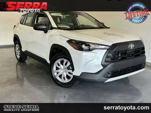 Used 2026 Toyota Corolla Cross L FWD image 1