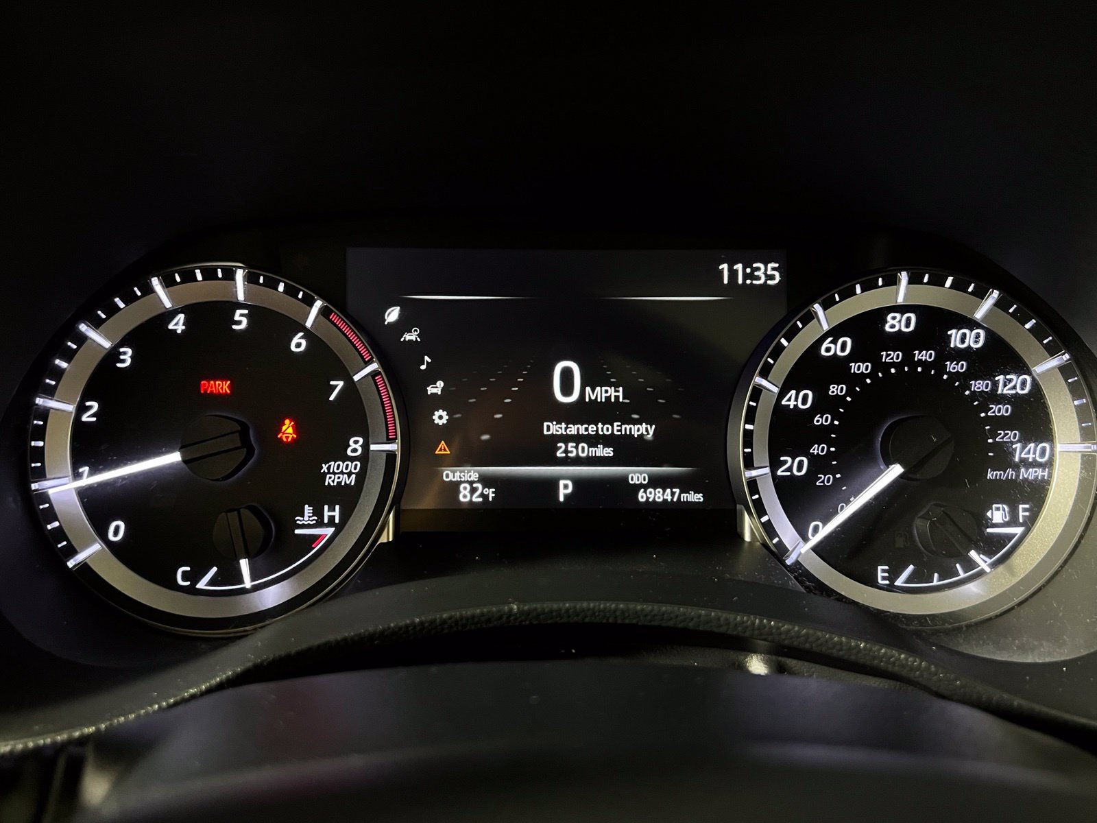 Used 2023 Toyota Highlander XSE AWD/4WD image 16