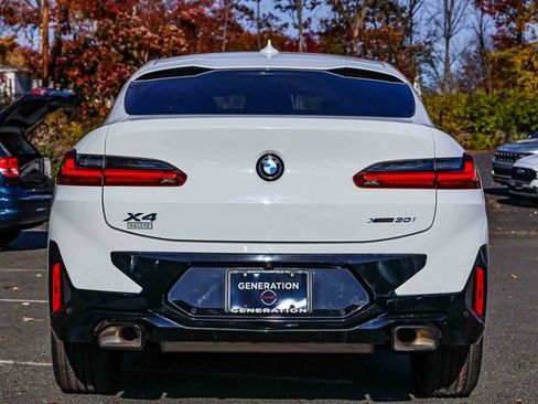 Used 2023 BMW X4 xDrive30i w/ M Sport Package image 5
