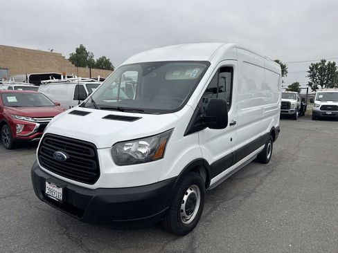 Used 2019 Ford Transit 150 148 Medium Roof RWD image 4