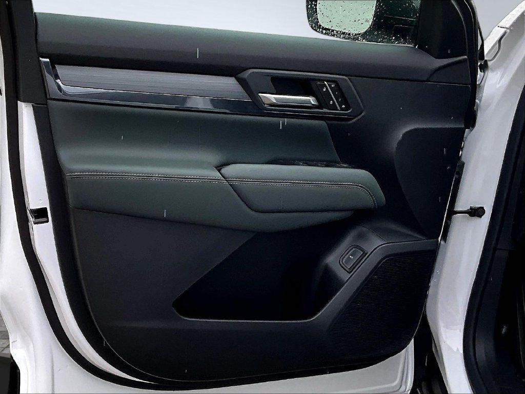New 2027 GMC Terrain AT4 w/ Convenience Package III AWD/4WD image 27