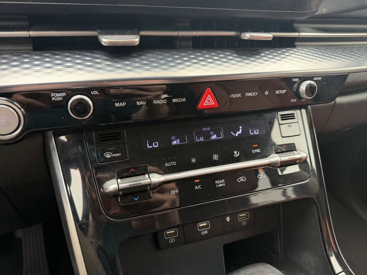 Used 2022 Kia Carnival SX Prestige FWD image 28