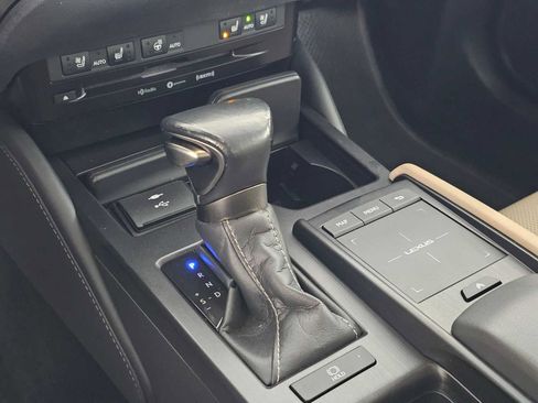 Used 2021 Lexus ES 350 w/ Premium Package image 30