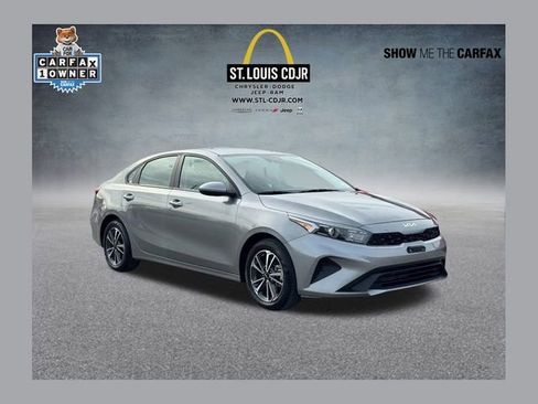 Used 2024 Kia Forte LXS image 1