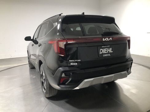 New 2025 Kia Seltos EX w/ EX Sunroof Package image 5