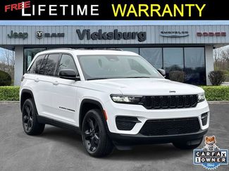 Used 2023 Jeep Grand Cherokee Altitude 360° Tour