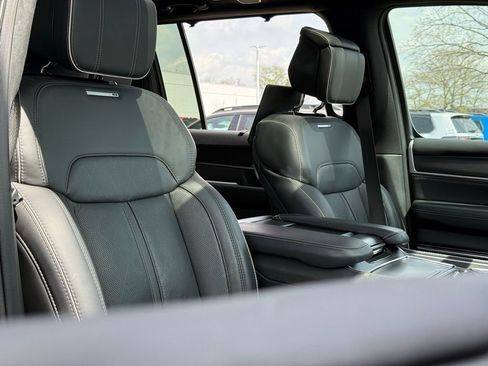 Certified 2024 Jeep Grand Wagoneer Series II w/ Quick Order Packagew 28T image 46