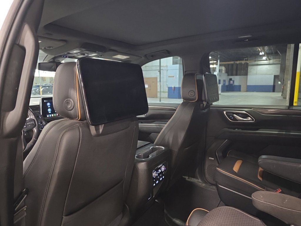 Used 2021 GMC Yukon AT4 w/ Rear Media and Nav Package AWD/4WD image 16