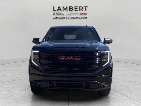 New 2026 GMC Sierra 1500 Elevation image 8