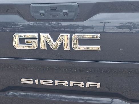 Used 2022 GMC Sierra 1500 SLT image 26