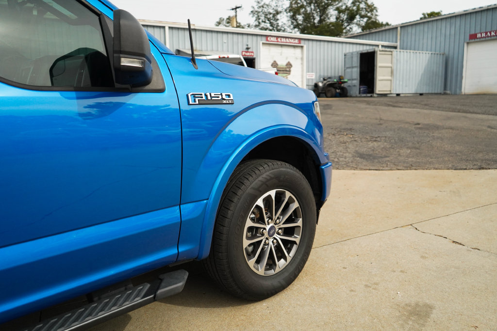 Used 2020 Ford F150 XLT w/ Equipment Group 302A Luxury AWD/4WD image 19
