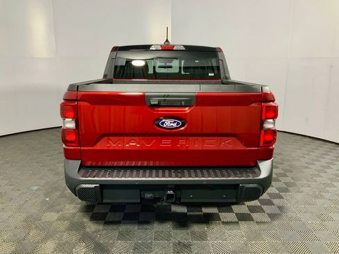 New 2026 Ford Maverick Lariat w/ Black Appearance Package image 12