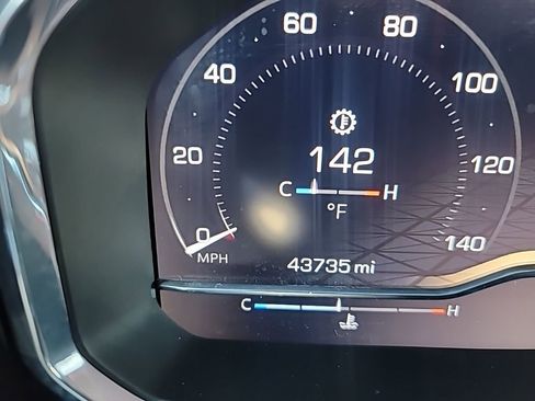 Certified 2025 GMC Sierra 1500 SLT image 22