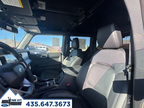New 2025 Ford Bronco Outer Banks w/ Sasquatch Package AWD/4WD image 48