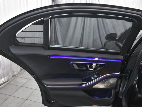 Used 2023 Mercedes-Benz S 580 4MATIC Sedan image 13