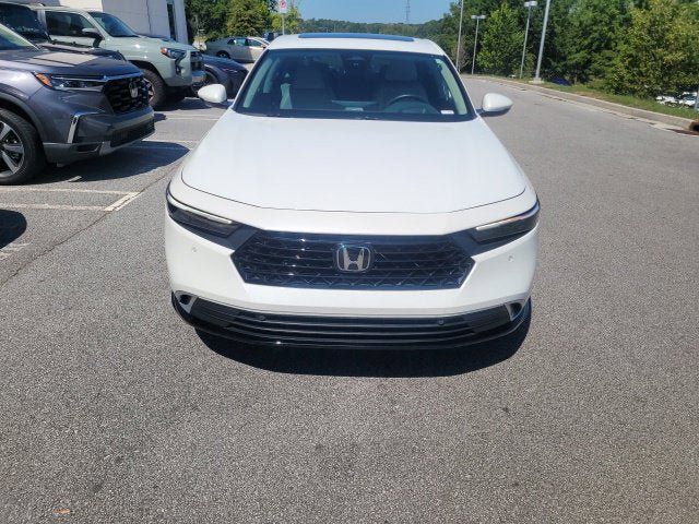 Used 2024 Honda Accord Touring image 8