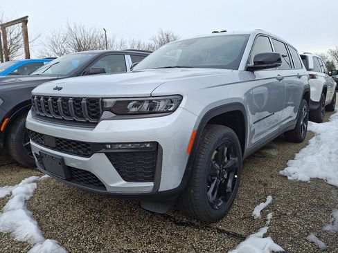 New 2026 Jeep Grand Cherokee L Limited image 1