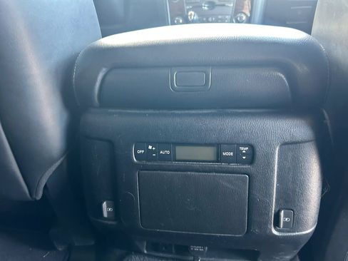 Used 2019 Nissan Armada SL w/ Premium Package AWD/4WD image 8