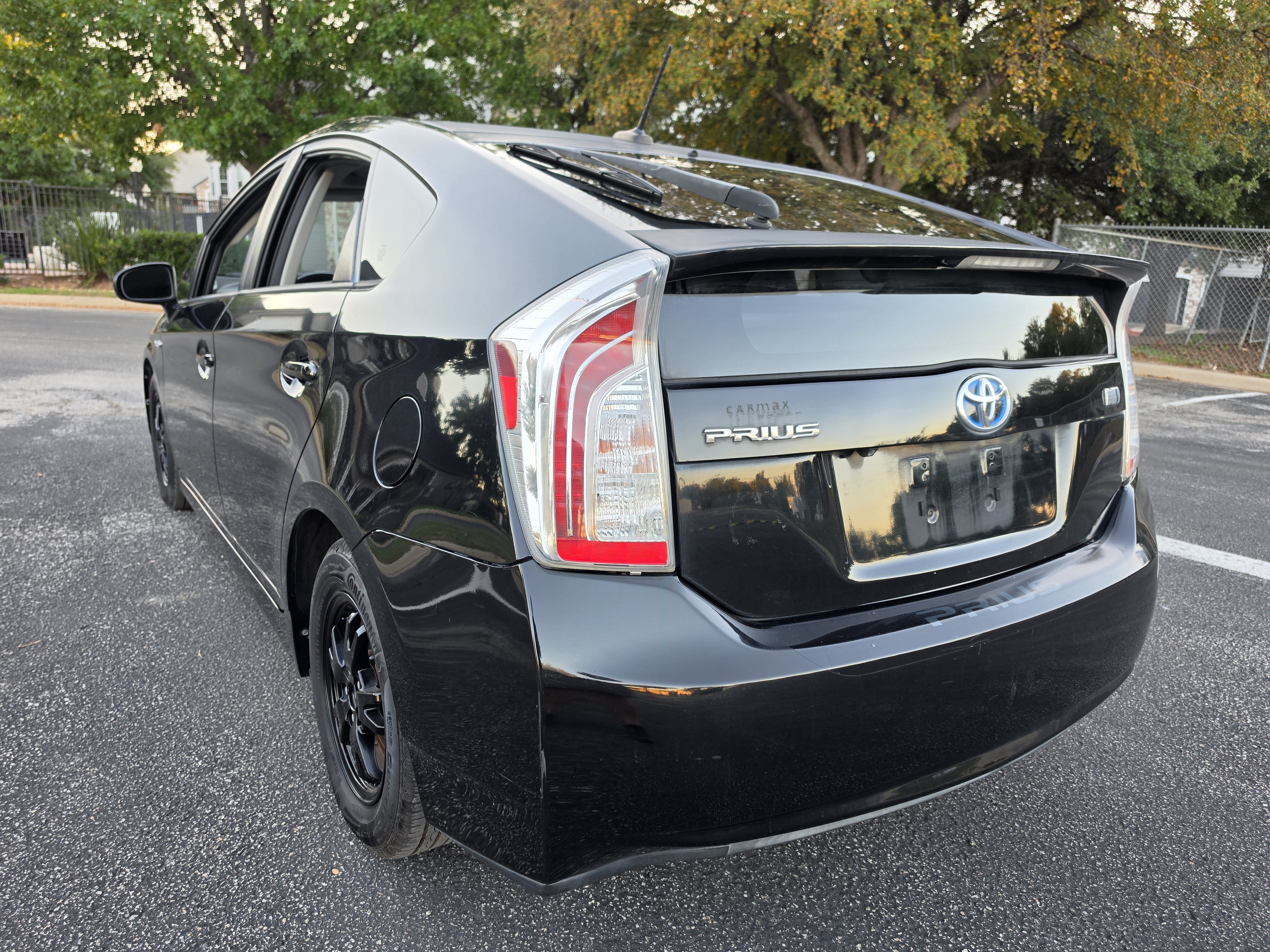 Used 2013 Toyota Prius Four w/ Deluxe Solar Roof Pkg FWD image 5