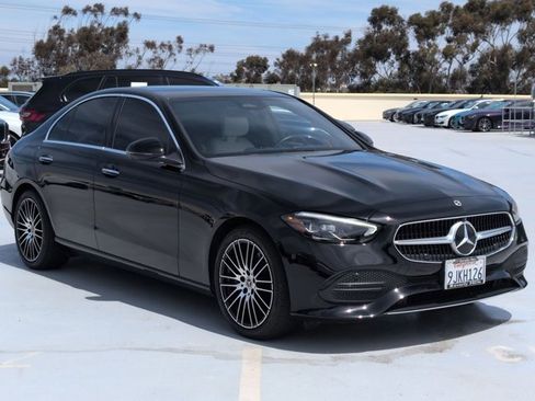 Used 2023 Mercedes-Benz C 300 Sedan image 3