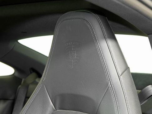 Certified 2025 Porsche 911 Carrera RWD image 23