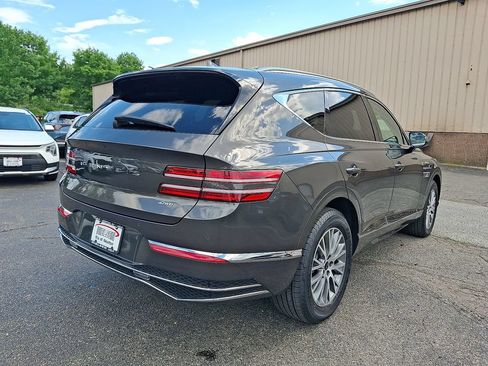 Used 2025 Genesis GV80 2.5T Standard AWD/4WD image 17